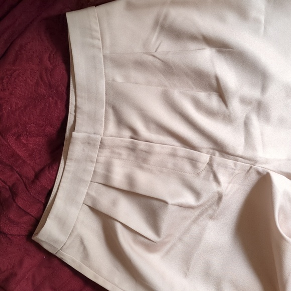 Spring floral dress pants - Picture 3 of 3